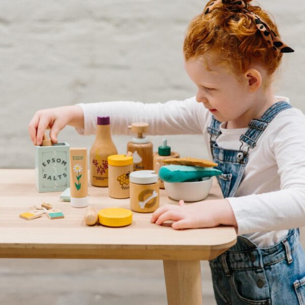 Iconic Toy Natural Healer Kit