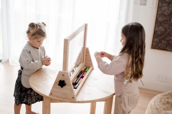 4 in 1 table Easel - Learning through Play