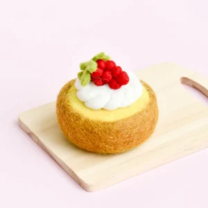 Felt Lemon Meringue Tart by Tara Treasures